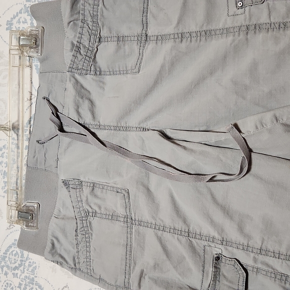 Pants - Picture 3 of 4